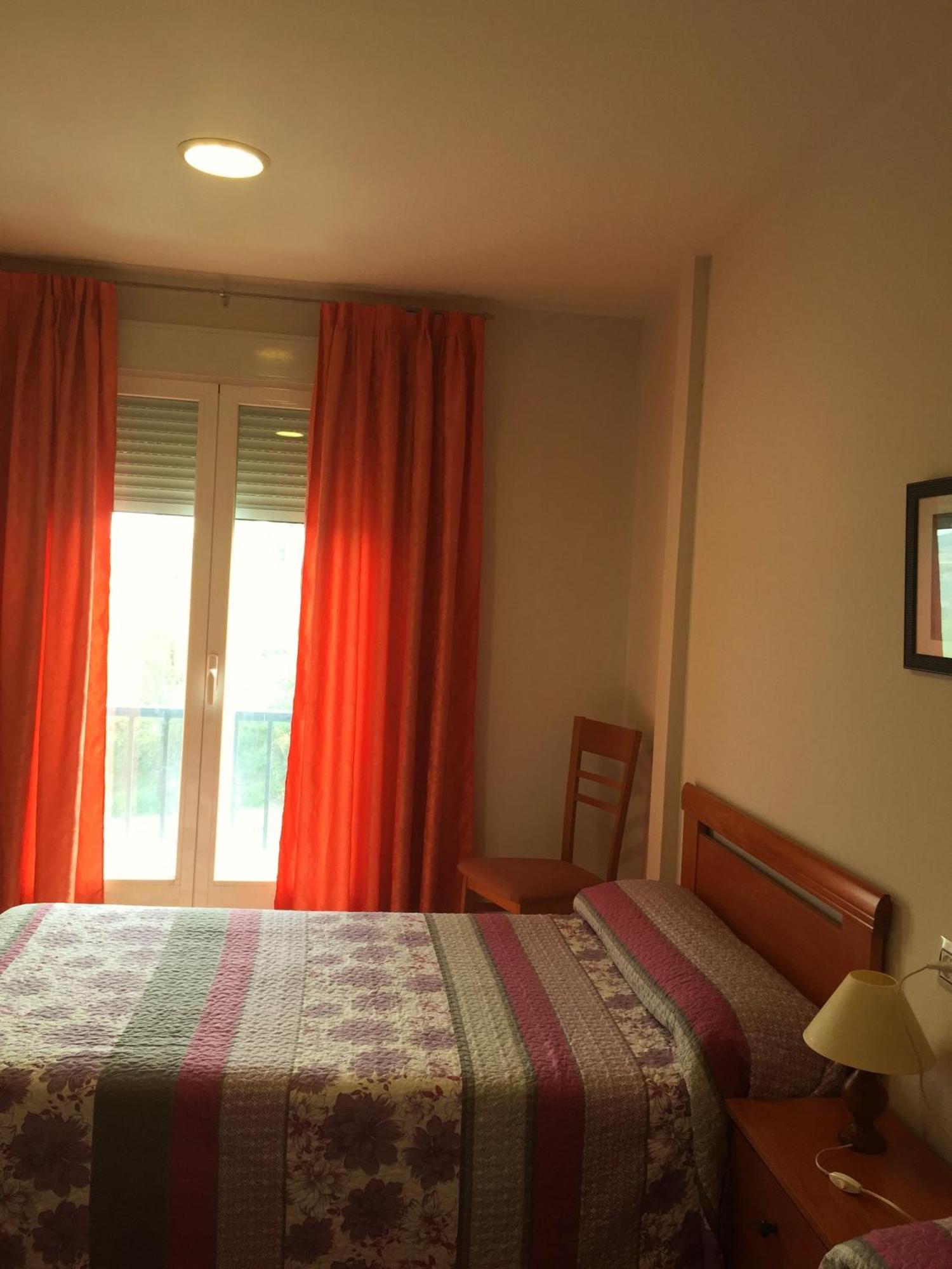 Hotel Godofredo Toledo Cameră foto